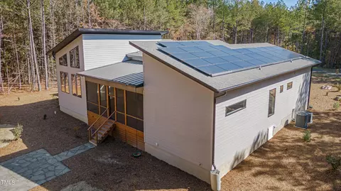 4640 Array Dr, Chapel Hill, NC 27516 photo 40
