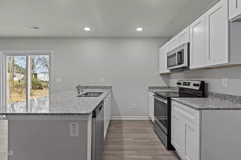 Kitchen - 165 Keith Pl, Roxboro, NC 27573 photo 3 of 3
