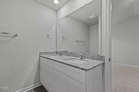 Bath - 165 Keith Pl, Roxboro, NC 27573 photo 3 of 4