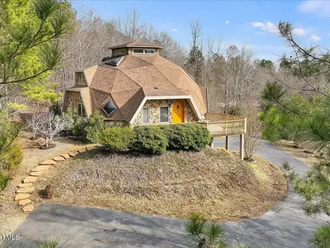 301 Sky Ln, Pittsboro, NC 27312