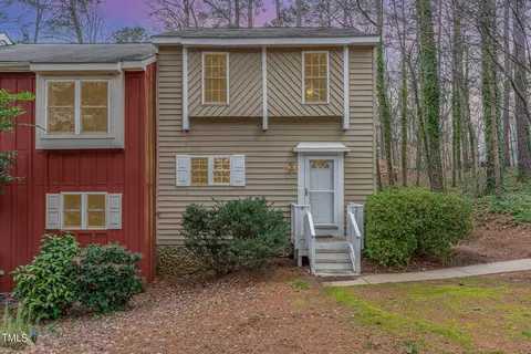 5740 Pool Side Dr, Raleigh, NC 27612
