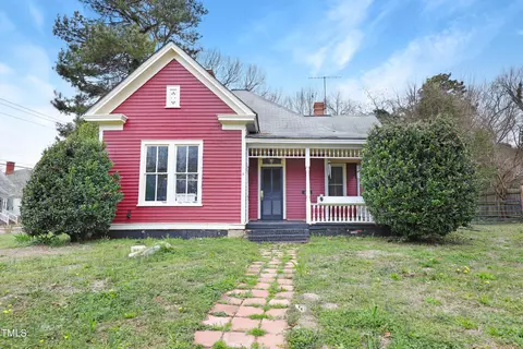 210 Daniel St W, Wilson, NC 27893