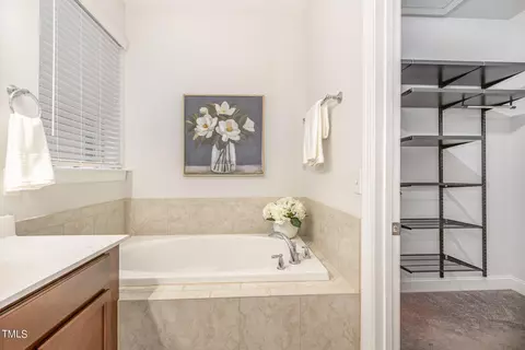 209 Silverhawk Ln, Durham, NC 27703 photo 17