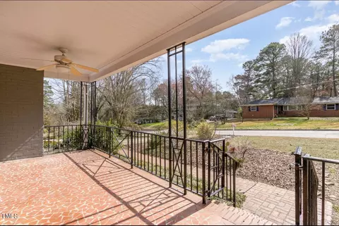 2836 Stuart Drive Dr, Durham, NC 27707 photo 2