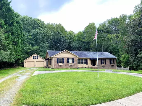 110 Bagby Ln, Bahama, NC 27503