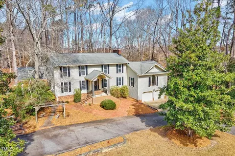 914 Mulberry Rd, Clayton, NC 27520