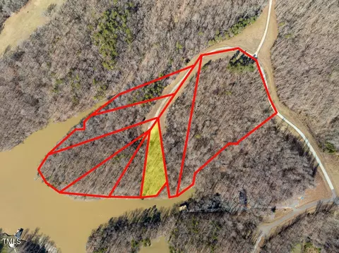 30 Summer Oak Dr, Roxboro, NC 27573