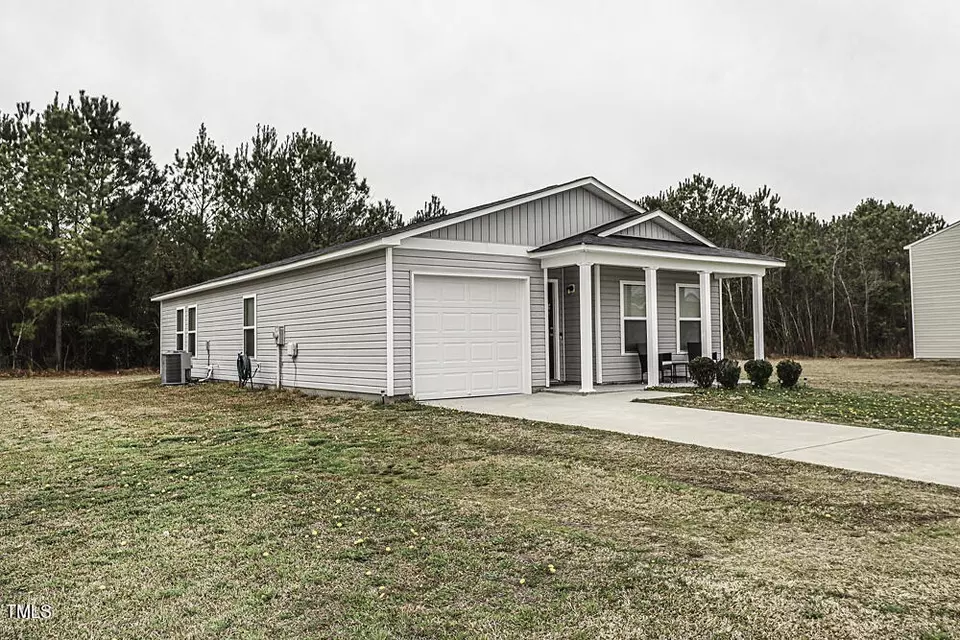  312 Denver Dr, Stantonsburg, NC 27883 photo 1