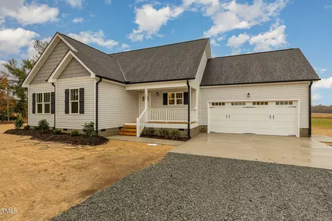 7882 Nc 27 E, Coats, NC 27521
