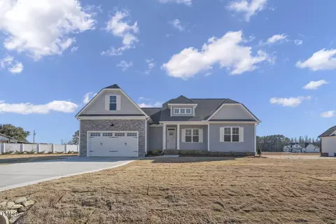 167 Tarheel Landing Dr, Benson, NC 27504