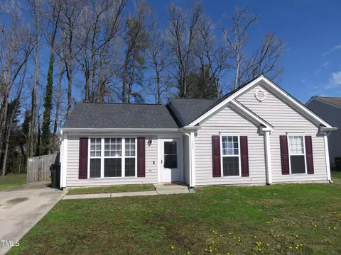 4327 Viewmont Dr, Raleigh, NC 27610