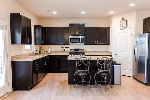 302 Canvasback Dr, Durham, NC 27704 photo 4