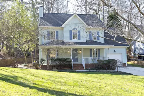 2001 Chedington Dr, Apex, NC 27502