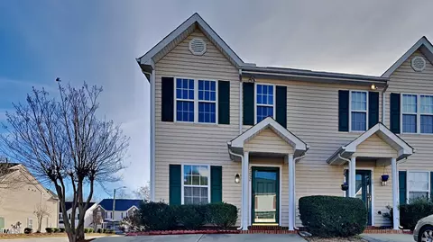 2252 Ventana Ln, Raleigh, NC 27604