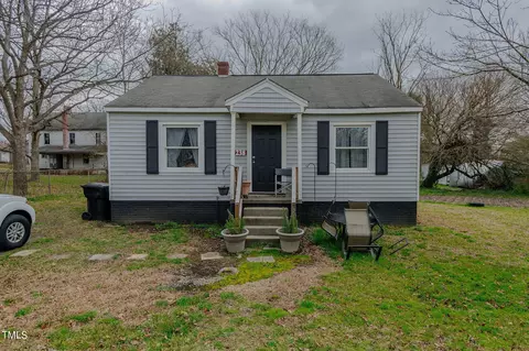 238 Seventh St, Burlington, NC 27215