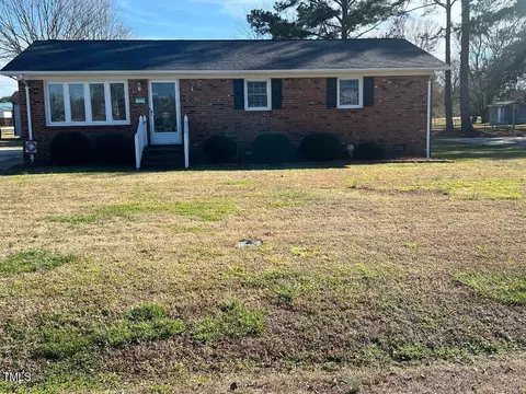 301 W A St, Erwin, NC 28339