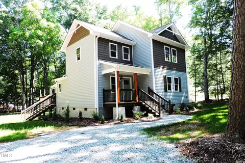 7647 Cummings Dr, Mebane, NC 27302