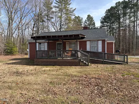 8658 Us-15 N, Bullock, NC 27507