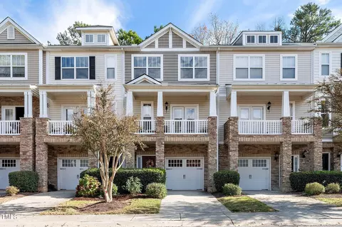 8040 Sycamore Hill Ln, Raleigh, NC 27612