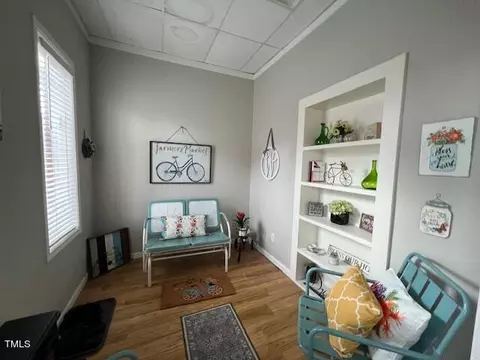 Living - 124 Don Ron Rd, Erwin, NC 28339 photo 6 of 13