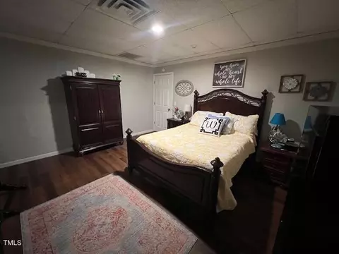 Bedroom - 124 Don Ron Rd, Erwin, NC 28339 photo 2 of 5