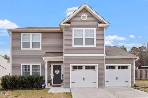 166 Norris Farm Dr, Angier, NC 27501