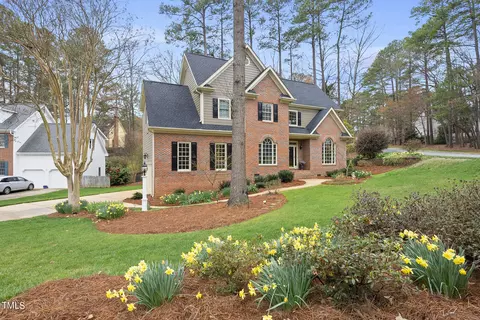 107 Kilbreck Dr, Cary, NC 27511