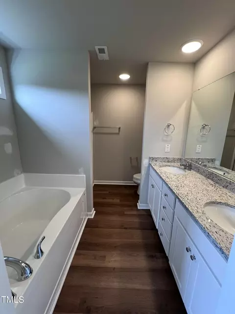 Bath - 118 Hydrangea Ln, Benson, NC 27504 photo 1 of 4