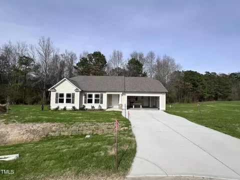 Exterior - 118 Hydrangea Ln, Benson, NC 27504 photo 2 of 4