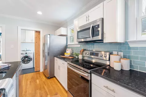 906 Arnette Ave, Durham, NC 27701 photo 11