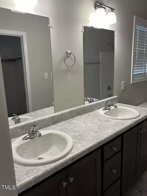 Bath - 159 Jon Dr, Smithfield, NC 27577 photo 1 of 2