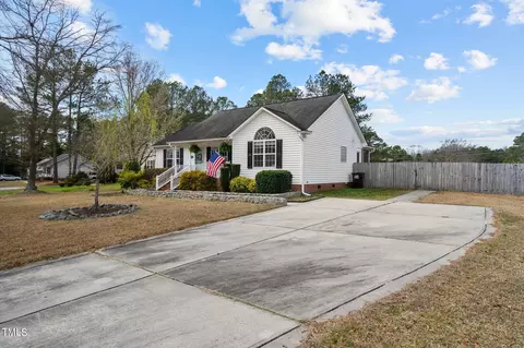 191 Melanie Ln, Willow Spring, NC 27592 photo 4