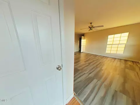 219 Gray Ghost St, Benson, NC 27504 photo 15