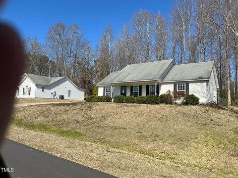 219 Gray Ghost St, Benson, NC 27504 photo 17