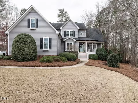 5 Warrick Pl, Clayton, NC 27527