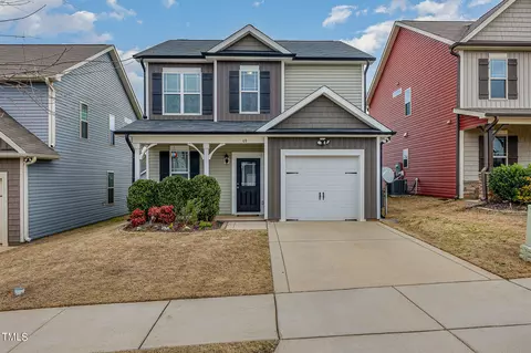 68 Manito Pl, Clayton, NC 27520