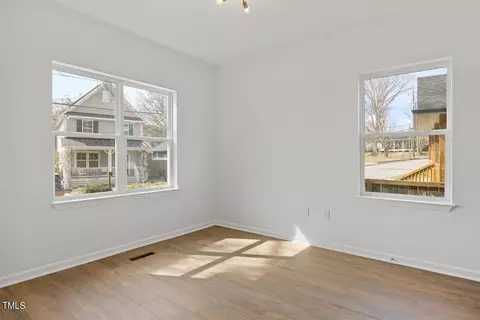 2209 Ashe St, Durham, NC 27703 photo 15