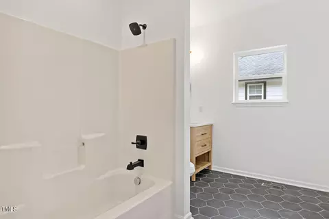 2209 Ashe St, Durham, NC 27703 photo 21
