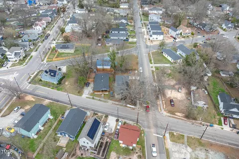 2209 Ashe St, Durham, NC 27703 photo 27