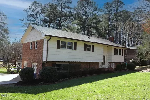 5018 Pine Trail Dr, Durham, NC 27712