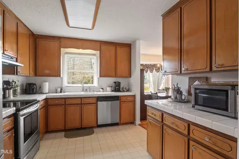 536 October Dr, Willow Spring, NC 27592 photo 13