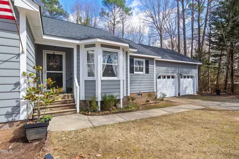 536 October Dr, Willow Spring, NC 27592 photo 3