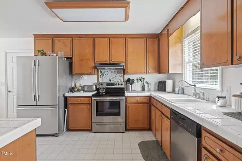 536 October Dr, Willow Spring, NC 27592 photo 10