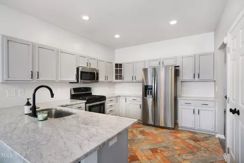 500 Hay River St, Garner, NC 27529 photo 9