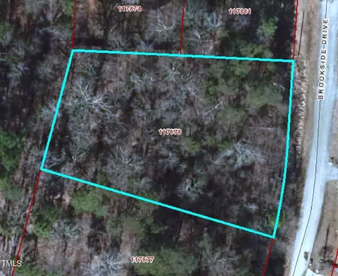 50 Brookside Dr, Burlington, NC 27217