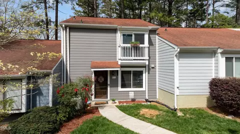 805 Green Ridge Dr, Raleigh, NC 27609