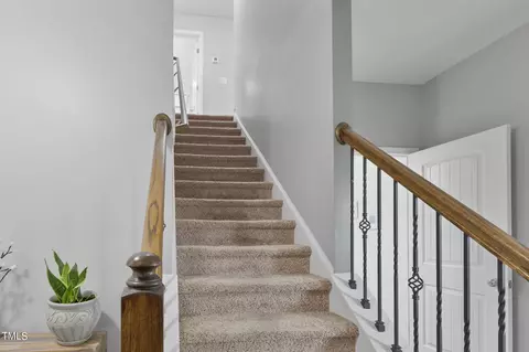Entry Way - 253 E Webber Ln, Clayton, NC 27527 photo 1 of 2