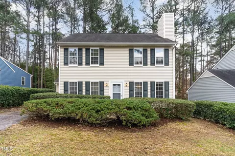 319 St Thomas Dr, Chapel Hill, NC 27517