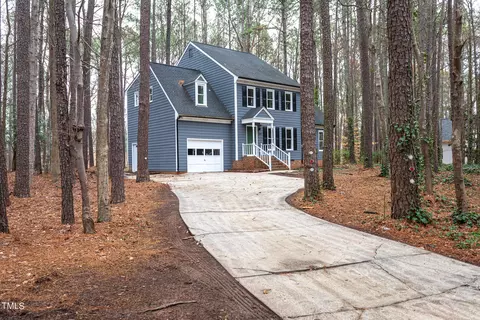 2801 Elsbeth Ct, Wake Forest, NC 27587