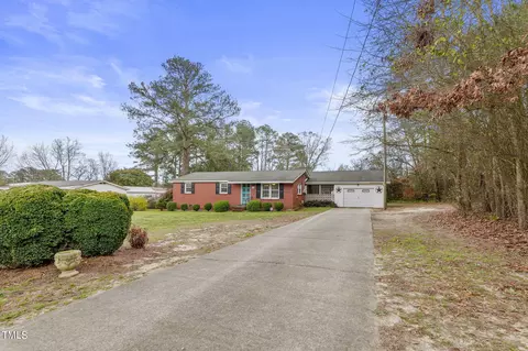 108 Butler Rd, Dudley, NC 28333